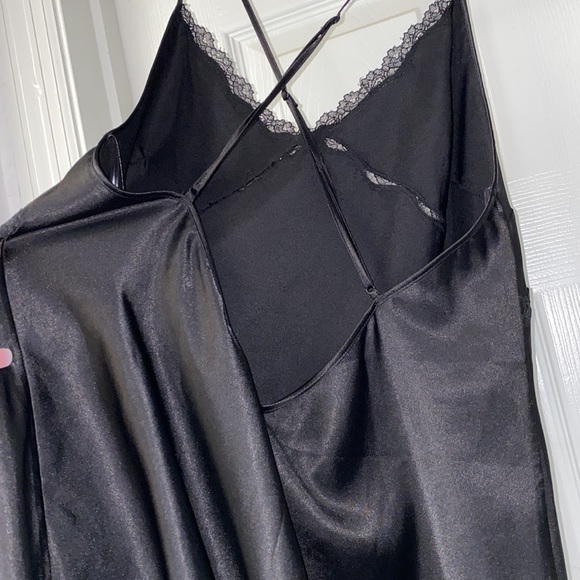 Victoria’s Secret Mini Slip & Robe - Picture 9 of 12